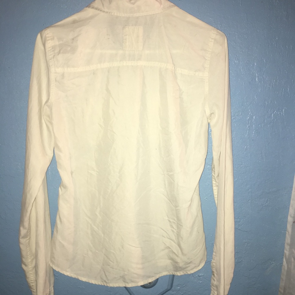 Hollister - Picture 3 of 4